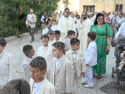 Holy-Communion_1195-1