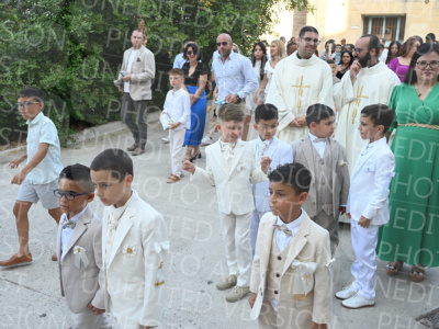 Holy-Communion_1197-1