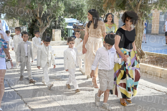 Holy-Communion_1202