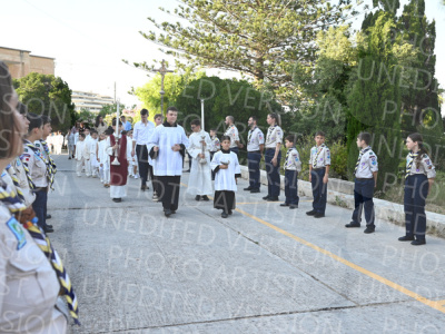 Holy-Communion_1223-1