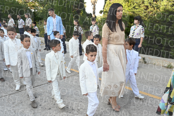 Holy-Communion_1264-1