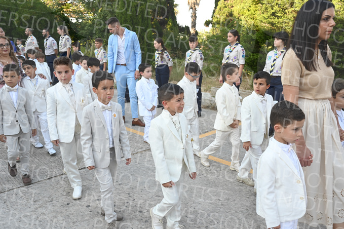 Holy-Communion_1266-1