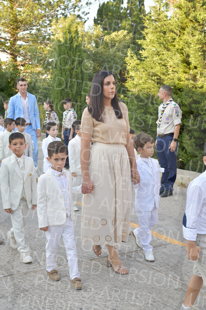 Holy-Communion_1268