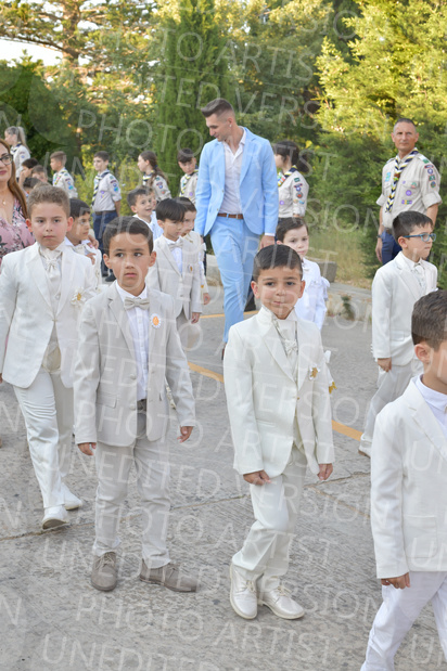 Holy-Communion_1273
