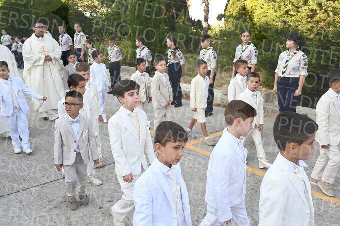 Holy-Communion_1288-1