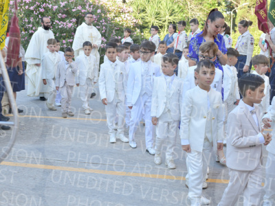 Holy-Communion_1300-1