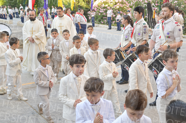 Holy-Communion_1315