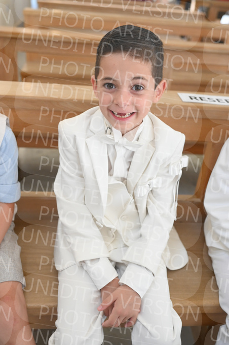 Holy-Communion_1321-1