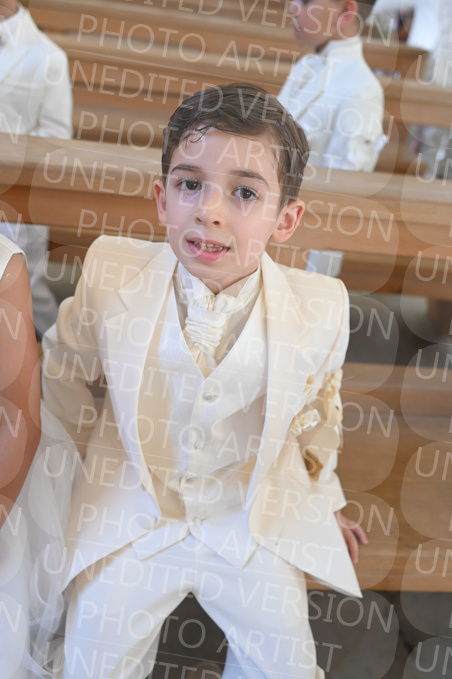 Holy-Communion_1332