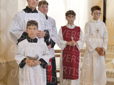 Holy-Communion_1347-1