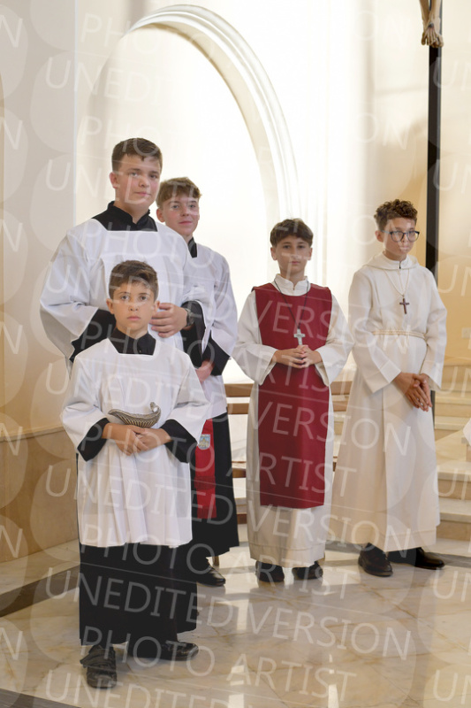 Holy-Communion_1347