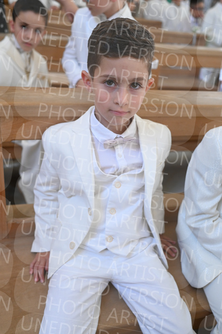 Holy-Communion_1350-1
