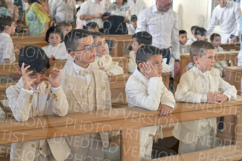 Holy-Communion_1355