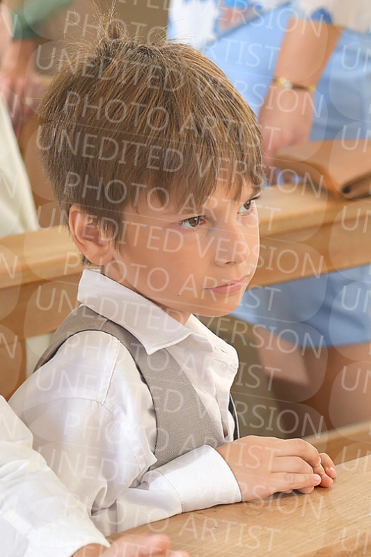 Holy-Communion_1363
