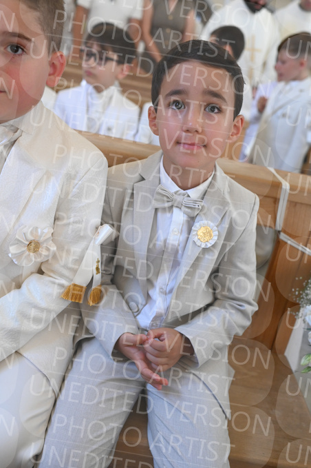 Holy-Communion_1372