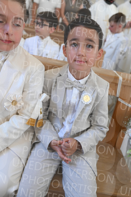 Holy-Communion_1374
