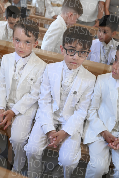 Holy-Communion_1380-1
