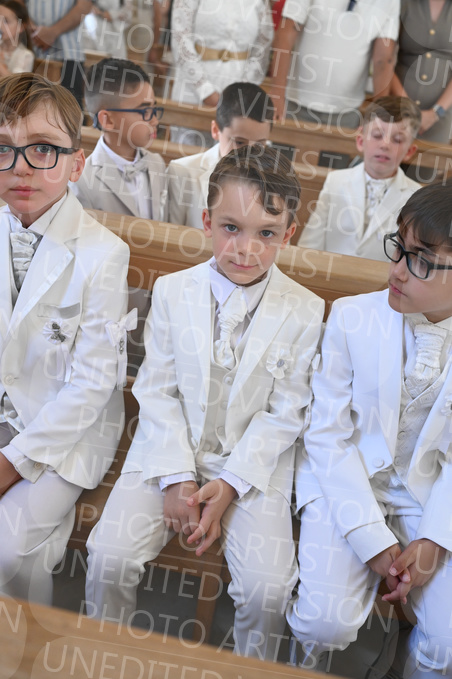 Holy-Communion_1382-1