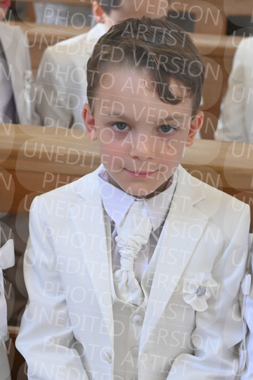 Holy-Communion_1383-1