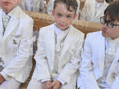 Holy-Communion_1384-1