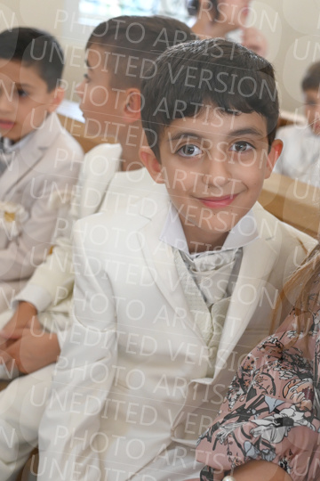 Holy-Communion_1396