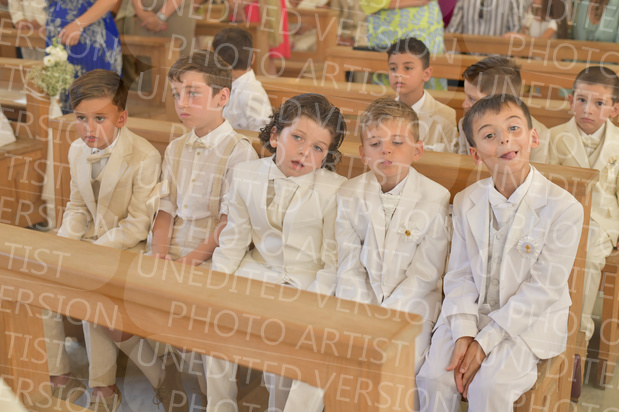 Holy-Communion_1401