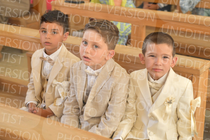 Holy-Communion_1415-1
