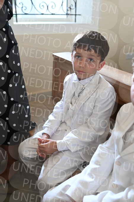 Holy-Communion_1421-1
