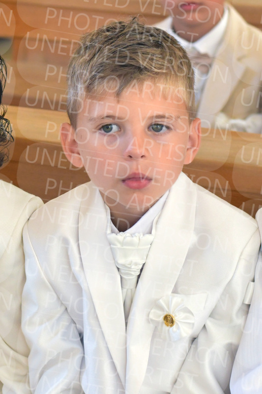 Holy-Communion_1423-1