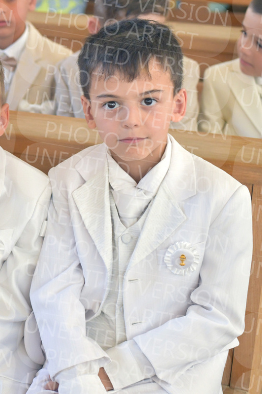 Holy-Communion_1425