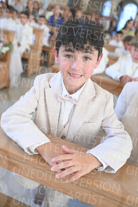 Holy-Communion_1439-1