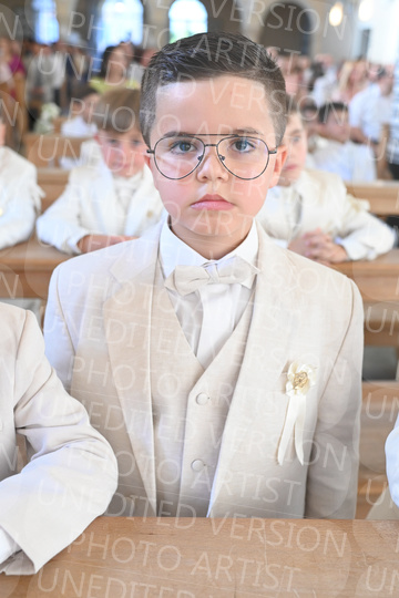 Holy-Communion_1443-1