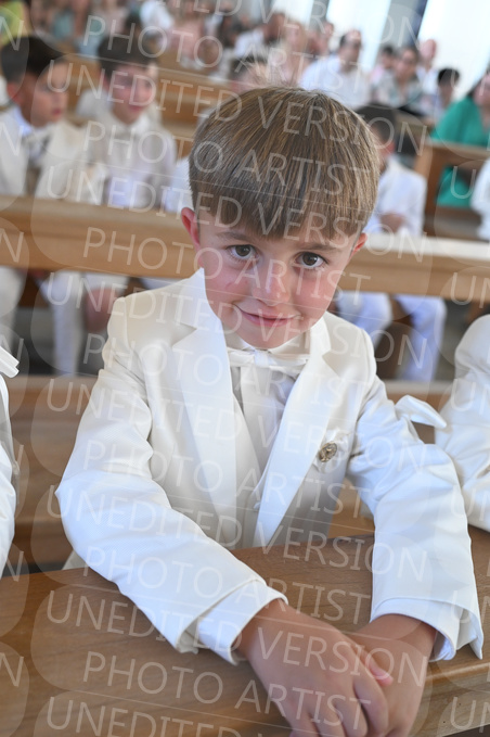 Holy-Communion_1450-1