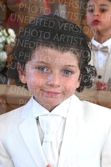 Holy-Communion_1458