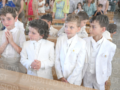 Holy-Communion_1465-1