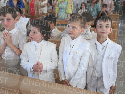 Holy-Communion_1467-1