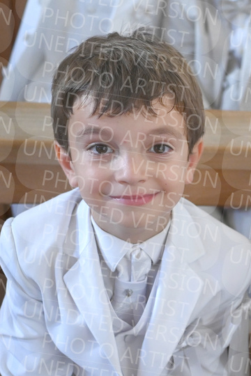 Holy-Communion_1505