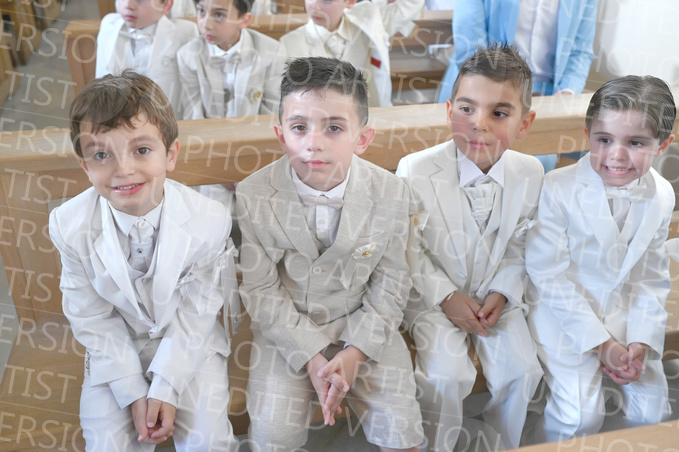 Holy-Communion_1508