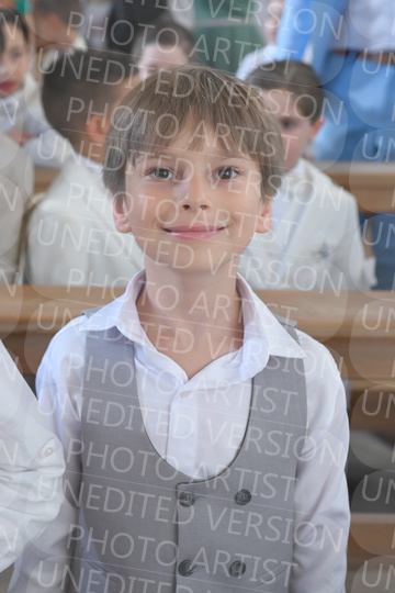 Holy-Communion_1524