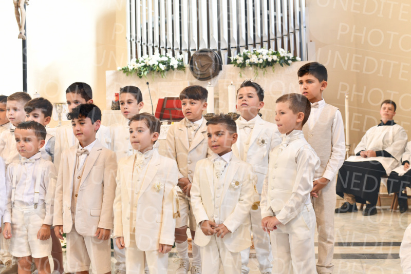 Holy-Communion_1550