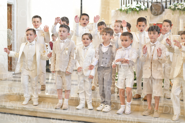 Holy-Communion_1557