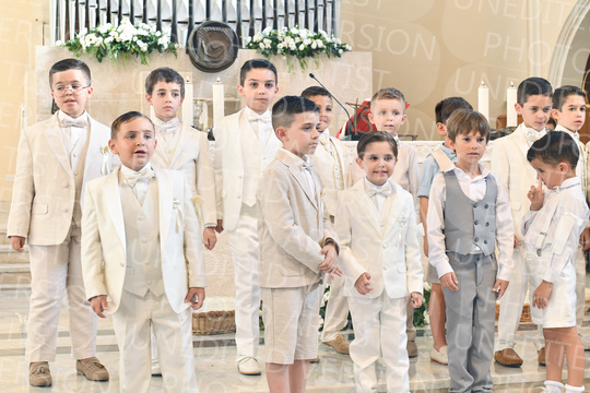 Holy-Communion_1574-1
