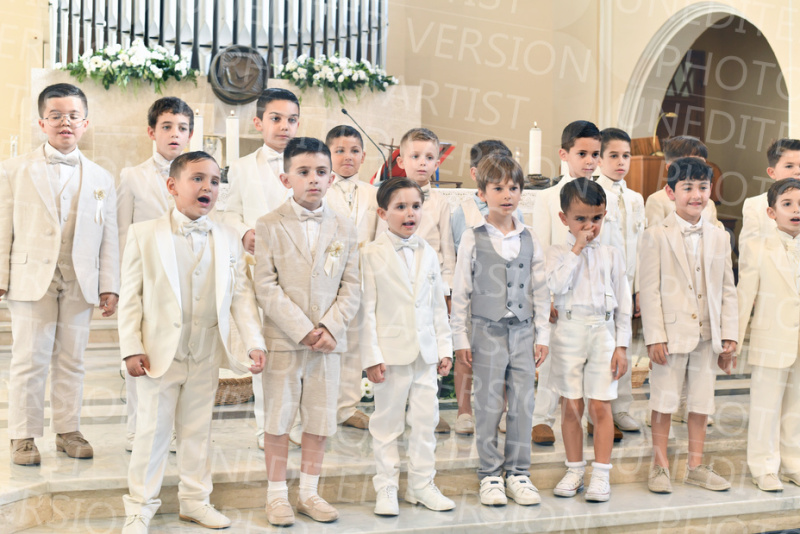 Holy-Communion_1576