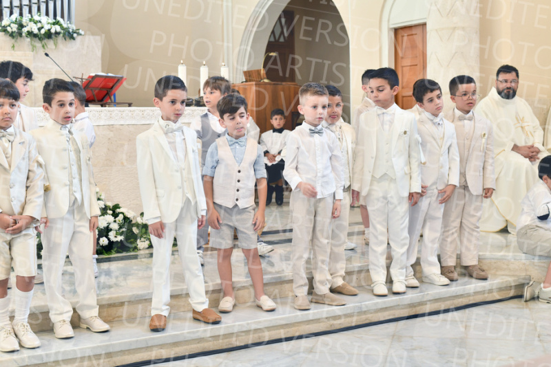 Holy-Communion_1598