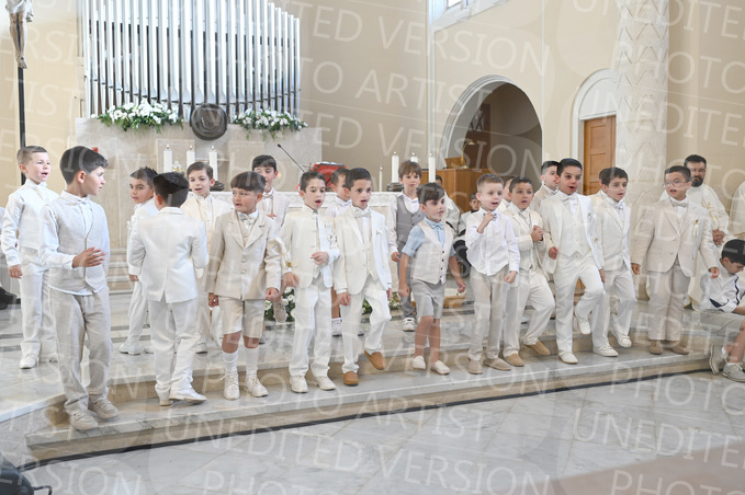 Holy-Communion_1622-1
