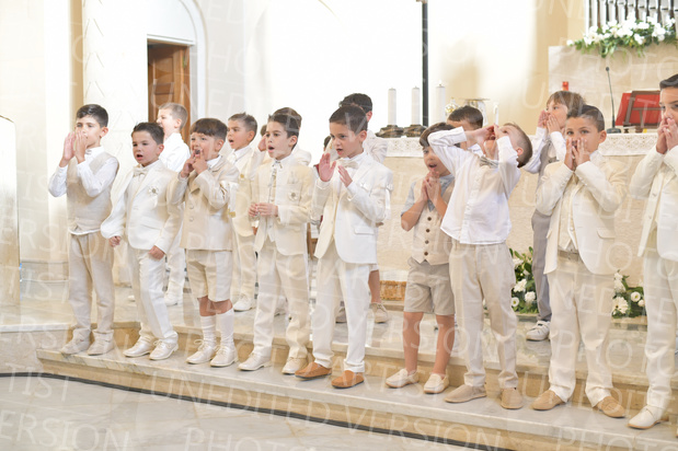 Holy-Communion_1627-1