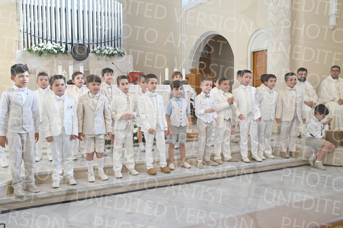 Holy-Communion_1629