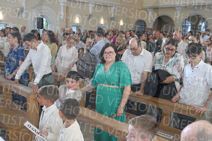 Holy-Communion_1647