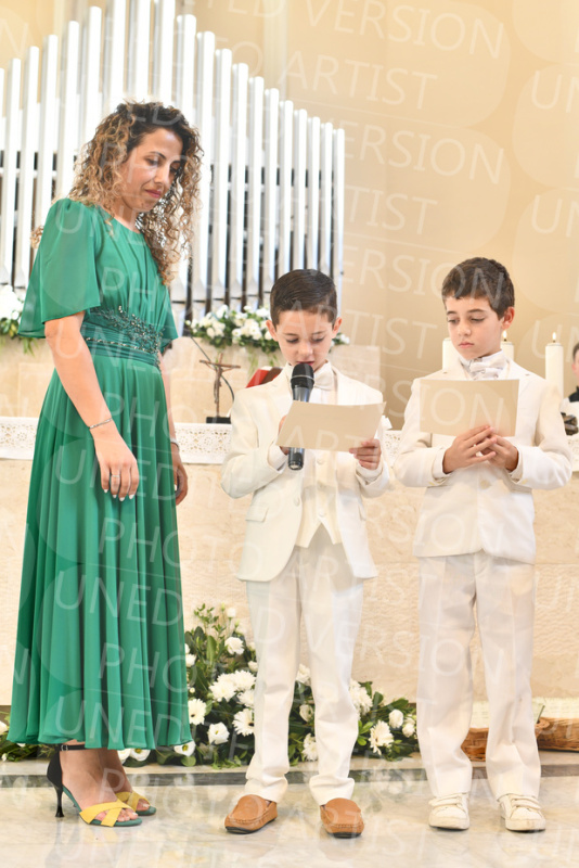 Holy-Communion_1671