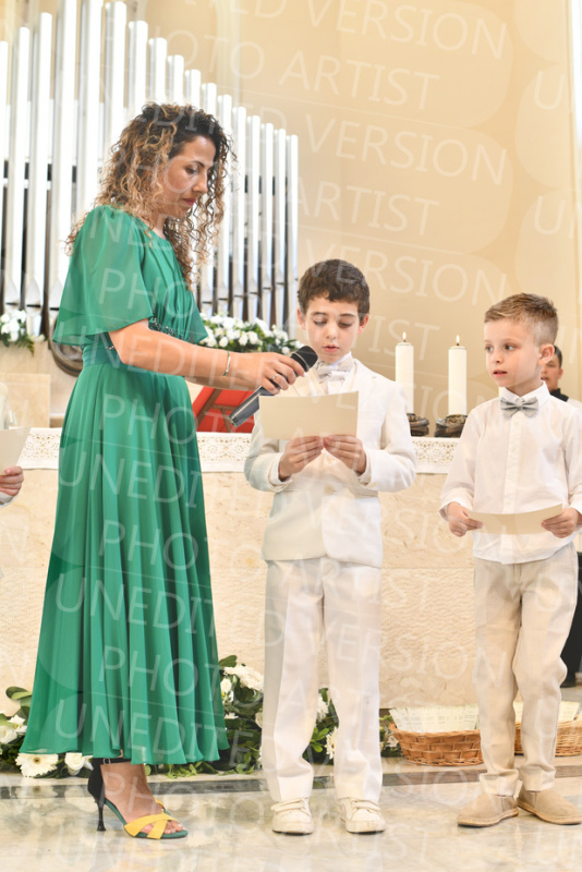 Holy-Communion_1674